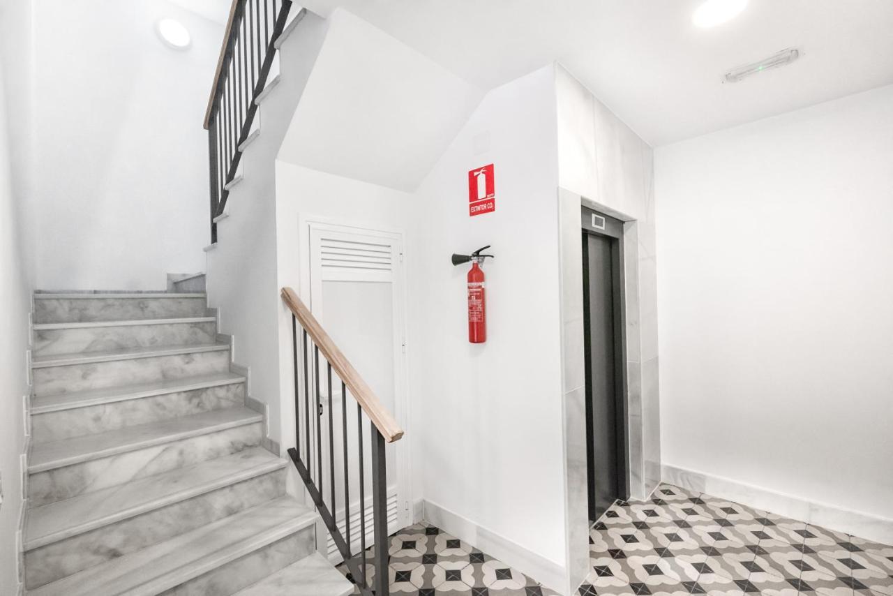 Apartament Iloftmalaga Martires Zewnętrze zdjęcie